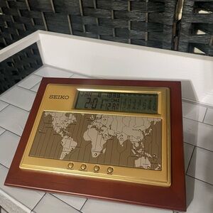 Seiko Gold and Brown World Clock